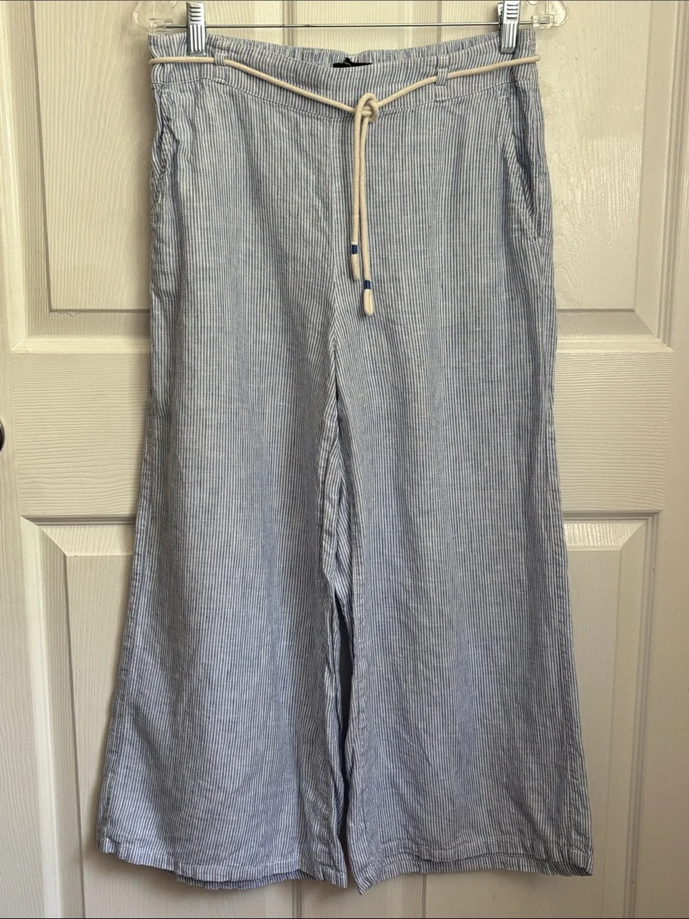 Tahari wide Leg Linen Blue and White Pinstripe Drawstring Pants Sz Medium beach